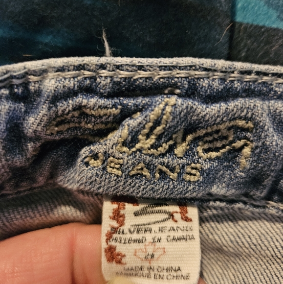 Womens Distressed Silver Jean Shorts - Picture 13 of 13